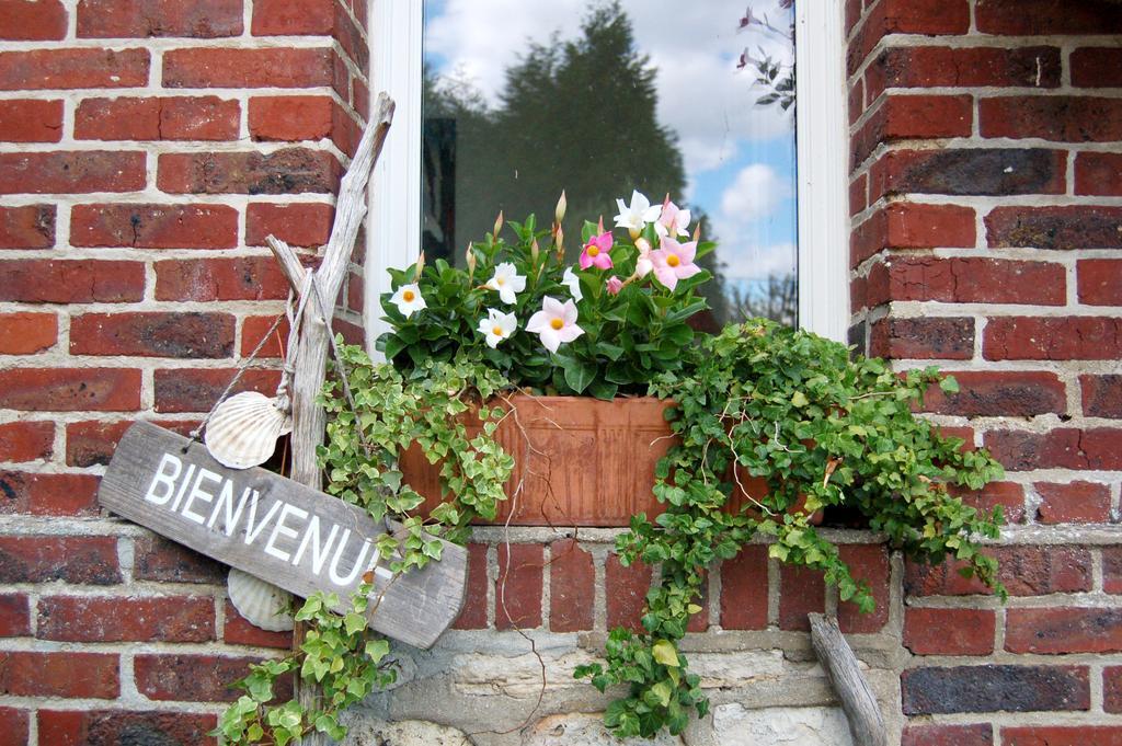 Bed and Breakfast Le Manoir Du Menillet Bornel Экстерьер фото