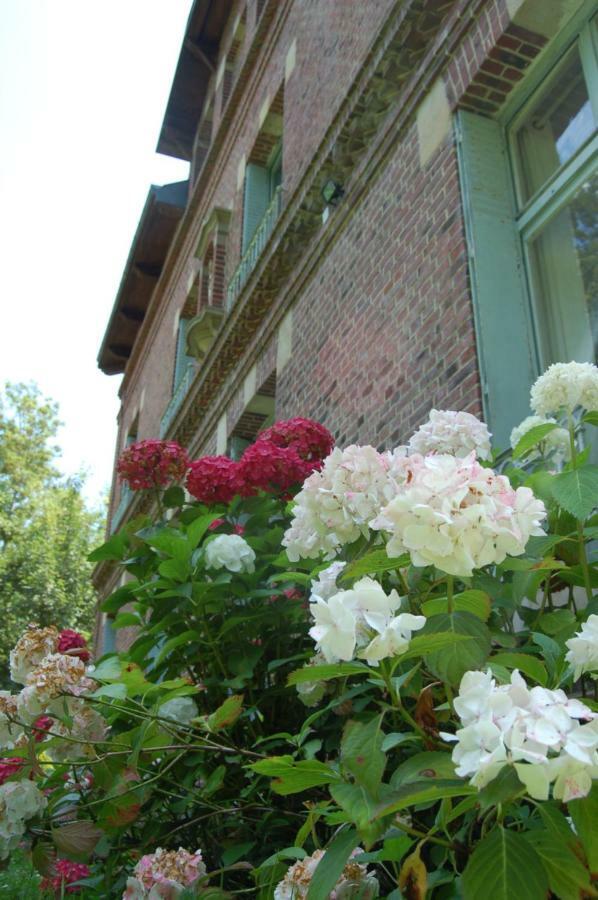 Bed and Breakfast Le Manoir Du Menillet Bornel Экстерьер фото